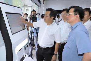 An Giang bố trí xe đưa đón cán bộ, công chức tuyến Rạch Giá - Long Xuyên