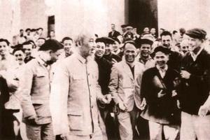 Bài 1: Kiên quyết ngăn chặn, đẩy lùi cán bộ, đảng viên có biểu hiện "tự diễn biến", "tự chuyển hóa"