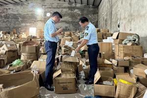 Phát hiện kho hàng nhập lậu vận hành bằng phần mềm nước ngoài