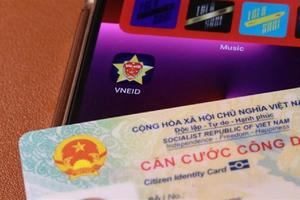 Người dân đến đâu để mở khóa căn cước điện tử khi không còn công an cấp huyện?