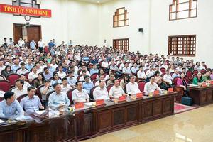 Đoàn đại biểu Quốc hội tỉnh Ninh Bình tiếp xúc cử tri sau kỳ họp thứ 9, Quốc hội khoá XV