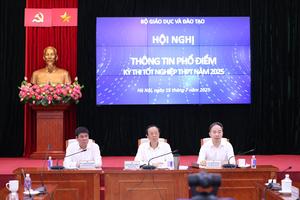 Công bố phổ điểm thi tốt nghiệp THPT 2025, Ngữ văn không có điểm 10