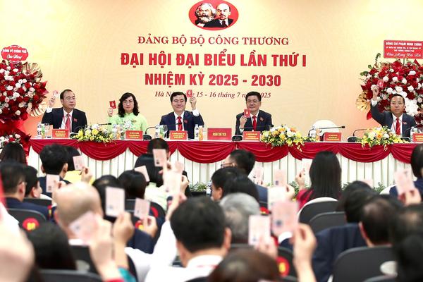 Phiên thứ nhất Đại hội đại biểu Đảng bộ Bộ Công Thương lần thứ I,  nhiệm kỳ 2025 - 2030