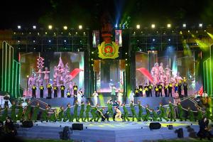 Giao lưu nghệ thuật “Giữ trọn lời thề - Bản hùng ca từ nguồn cội”