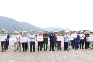 Phấn đấu đến tháng 12/2025 thông xe kỹ thuật cao tốc Tuyên Quang - Hà Giang