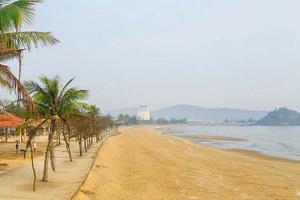 Nghệ An: Cửa Lò đảm bảo an toàn tài sản cho du khách và người dân trước bão số 3