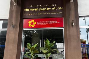 TP Hồ Chí Minh: Thủ tục nhận phôi giấy chứng nhận quyền sử dụng đất sau hợp nhất