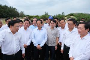 Phó Thủ tướng Bùi Thanh Sơn kiểm tra thực tế các địa điểm quy hoạch Nhà máy điện hạt nhân