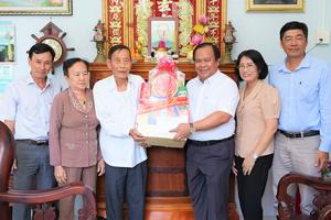 Lãnh đạo tỉnh Cà Mau tri ân các Mẹ Việt Nam Anh hùng và gia đình chính sách