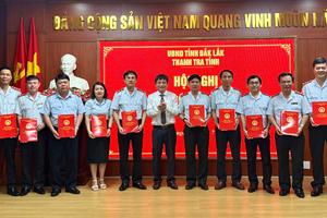 Thanh tra tỉnh Đắk Lắk công bố các quyết định về công tác cán bộ