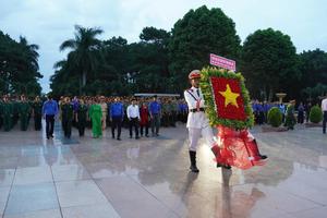 Tuổi trẻ Đắk Lắk thắp sáng ngọn nến tri ân, viết tiếp câu chuyện hòa bình