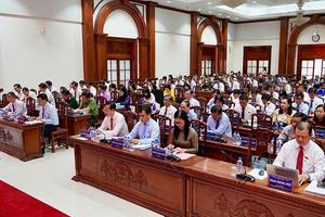 Hội đồng Nhân dân tỉnh Đồng Tháp thông qua 22 Nghị quyết quan trọng