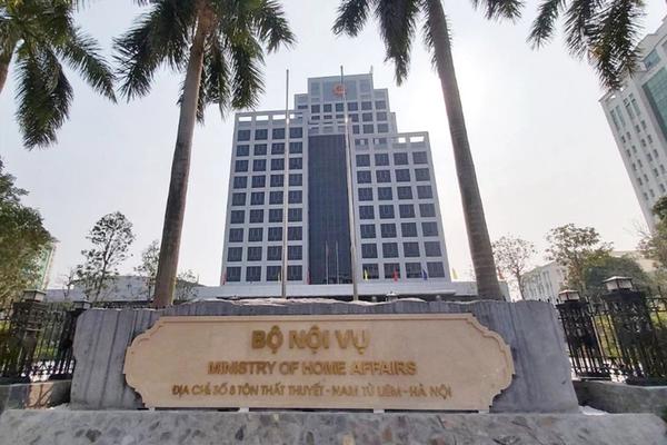 Bộ Nội vụ: Chính quyền địa phương 2 cấp bước đầu hoạt động hiệu quả, nâng cao hiệu lực quản lý nhà nước