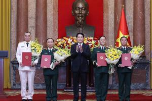 4 sĩ quan cấp cao Quân đội và Công an được thăng quân hàm, cấp bậc hàm Thượng tướng