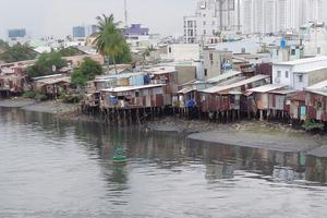 TP Hồ Chí Minh: Cần giải pháp đẩy nhanh tiến độ di dời nhà ven kênh, rạch