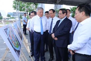 Thủ tướng: Nghiên cứu tàu điện ngầm hoặc đường sắt đô thị nối sân bay Tân Sơn Nhất và Long Thành