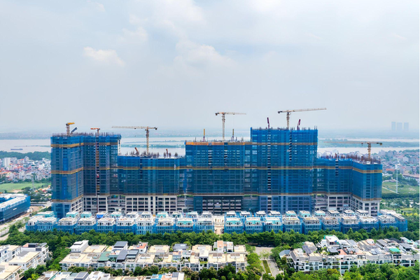 “Chốt deal” thành công Sky Villa 28 tỷ trên livestream đặt giá ngày 1/8 của Sunshine Group