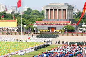 Huy động, tổ chức lực lượng tham gia Khối xếp hình nghệ thuật