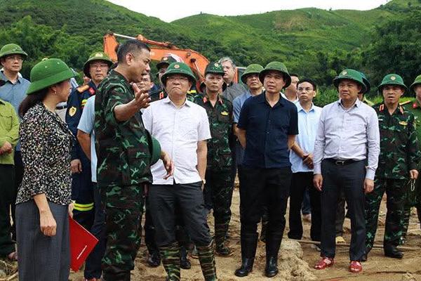 Phó Thủ tướng Lê Thành Long kiểm tra tình hình khắc phục hậu quả mưa lũ tại Sơn La