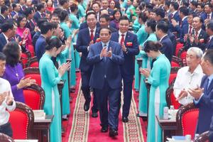 Phát triển Tập đoàn có tiềm lực mạnh, quản trị hiện đại, năng lực cạnh tranh cao, tiên phong trong chuyển dịch năng lượng và tăng trưởng xanh bền vững