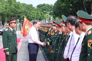 Tổng Bí thư Tô Lâm, Bí thư Quân ủy Trung ương thăm và làm việc tại Quân đoàn 12