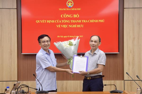 Công bố quyết định nghỉ hưu cho ông Nguyễn Đình Bính: Ghi nhận một hành trình cống hiến