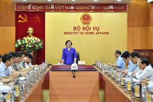 Bộ Nội vụ sẽ lựa chọn 34 cán bộ về hỗ trợ địa phương trong 3 tháng