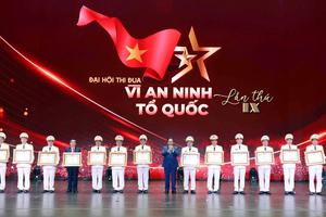 Một đơn vị thuộc C03 nhận danh hiệu Anh hùng Lực lượng vũ trang Nhân dân