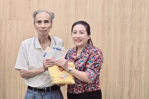 Trả lại túi tiền và tài sản hàng tỷ đồng cho cụ ông hơn 90 tuổi: Tấm gương liêm chính của cán bộ Ban Tiếp công dân Trung ương