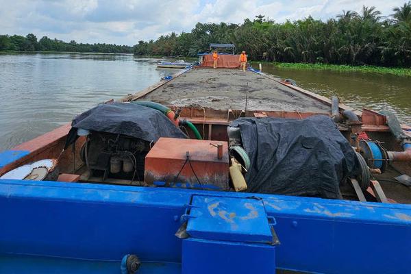 Vì sao nguyên Giám đốc Sở Tài nguyên và Môi trường Vĩnh Long (cũ) bị kiến nghị xử lý trách nhiệm?