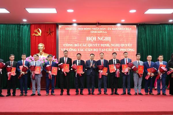 Sơn La tiếp tục kiện toàn đối với 65 cán bộ lãnh đạo tại 41 xã, phường