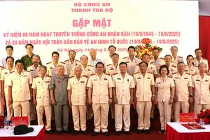 Trân trọng quá khứ, củng cố niềm tin hiện tại và cùng hướng tới tương lai
