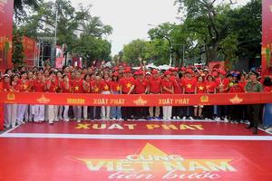 “Cùng Việt Nam tiến bước”: Sẵn sàng vươn mình bước vào kỷ nguyên mới