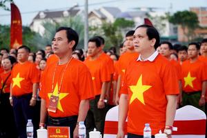 Tây Ninh cùng cả nước tiến bước