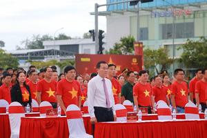 Vĩnh Long: Hơn 5.000 người tham gia chương trình đi bộ “Cùng Việt Nam tiến bước”