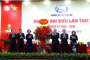 Phó Thủ tướng Thường trực Nguyễn Hòa Bình: Biểu dương, ghi nhận những kết quả toàn diện Đảng bộ Bộ Nội vụ đạt được trong nhiệm kỳ 2020-2025