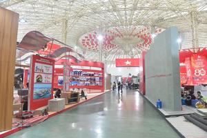 Triển lãm thành tựu đất nước mở cửa miễn phí phục vụ Nhân dân và du khách