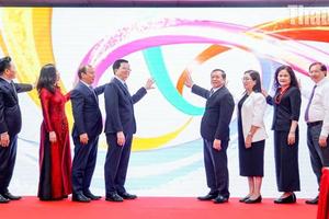 Khai trương Trung tâm Báo chí Triển lãm thành tựu đất nước