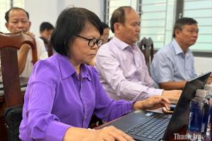 Hòa Phú tiên phong huấn luyện AI, "trợ lý" đắc lực cho cán bộ, doanh nghiệp