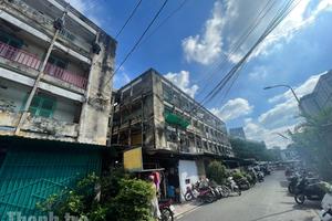 Cải tạo, xây dựng lại chung cư cũ tại TP Hồ Chí Minh: Vướng mắc ở đâu?