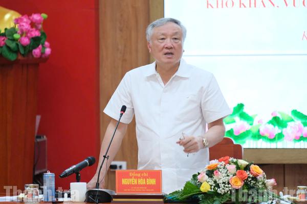 Khánh Hòa: Phó Thủ tướng Thường trực Chính phủ Nguyễn Hòa Bình chỉ đạo tháo gỡ khó khăn, vướng mắc cho các dự án