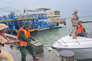 Công an 5 tỉnh, thành phố đình hoãn họp để ứng phó bão số 5 Kajiki