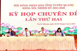 Tuyên Quang nhất trí hỗ trợ đi lại và lưu trú cho cán bộ sau hợp nhất