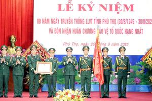 Kỷ niệm 80 năm ngày truyền thống Lực lượng vũ trang tỉnh Phú Thọ