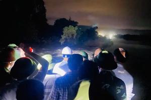 Thanh Hoá: Xuyên đêm khắc phục sự cố vỡ đê ở xã Tống Sơn