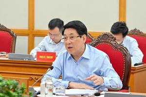 Bộ Chính trị cho ý kiến dự thảo văn kiện, đề án nhân sự tỉnh Cao Bằng và TP Huế