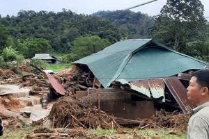 Thanh Hoá: Gần 800 ngôi nhà bị thiệt hại, hơn 11 nghìn căn nhà bị ngập nước
