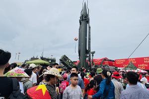 Thành tựu quốc phòng - an ninh tại Triển lãm 80 năm thành tựu đất nước gây ấn tượng mạnh