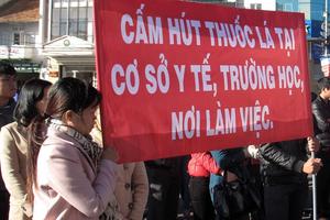 Xây dựng môi trường làm việc không khói thuốc lá