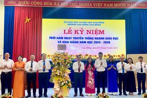 Chủ tịch UBND tỉnh Cao Bằng dự Lễ khai giảng năm học 2025 – 2026